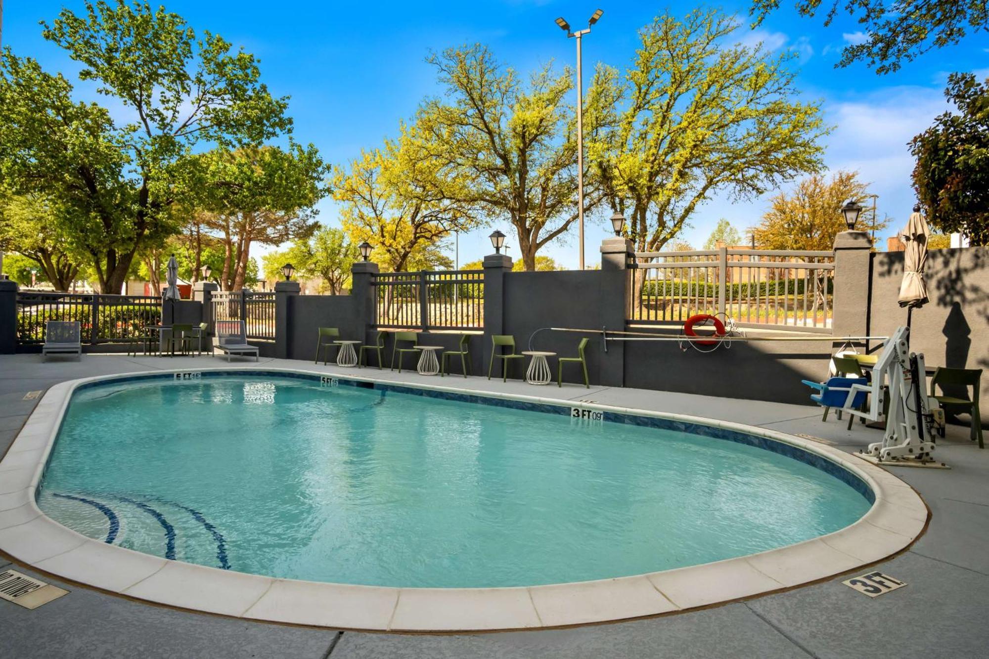 Spark By Hilton Grapevine Dfw North Exterior foto
